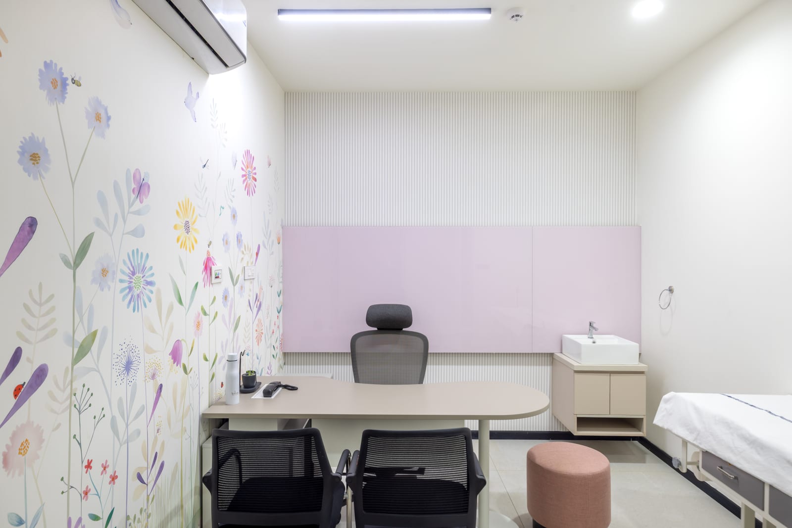 Lotus Hospital — healthcare by Tru Designs, image 4 of 16