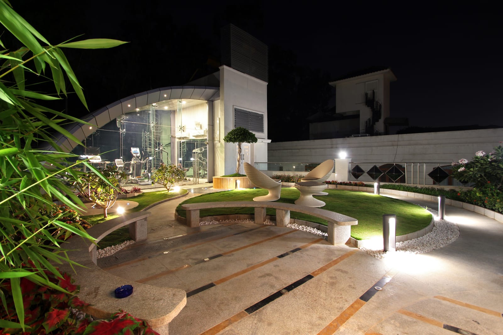 Diamond House — private houses by Tru Designs, image 3 of 6