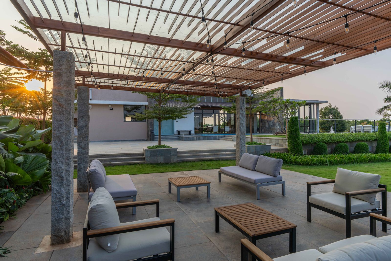 The Sanctuary — private houses by Tru Designs, image 3 of 9