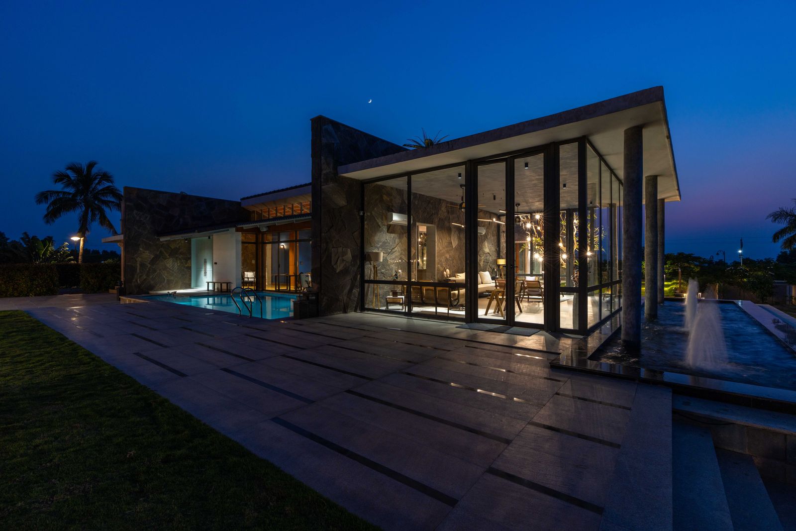 The Sanctuary — private houses by Tru Designs, image 7 of 9